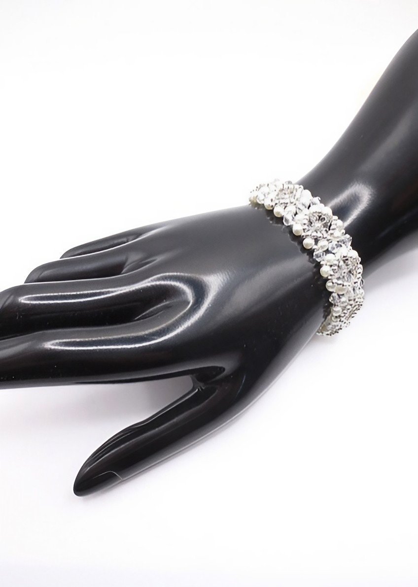 White crystal pearl bracelet handmade jewelry jewellery