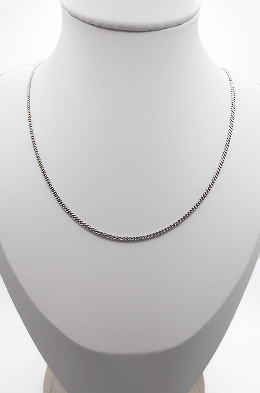 Silver colour stainless steel chain jewelry jewellery