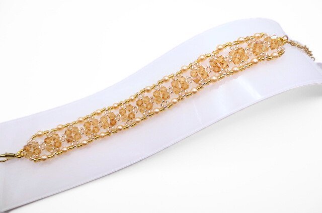 Matilda - light yellow champagne crystal bracelet handmade jewellery