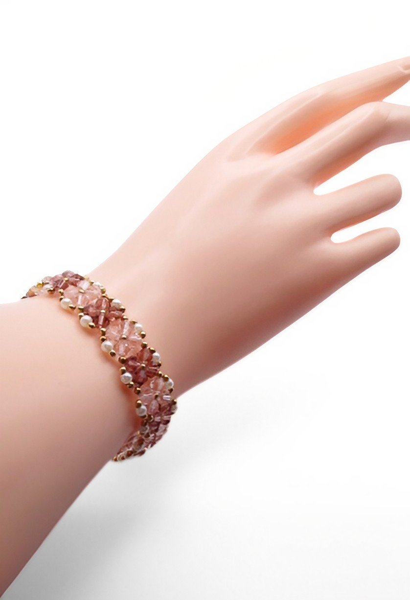 Light pink and medium purple crystals and pearls bracelet handmade jewellery